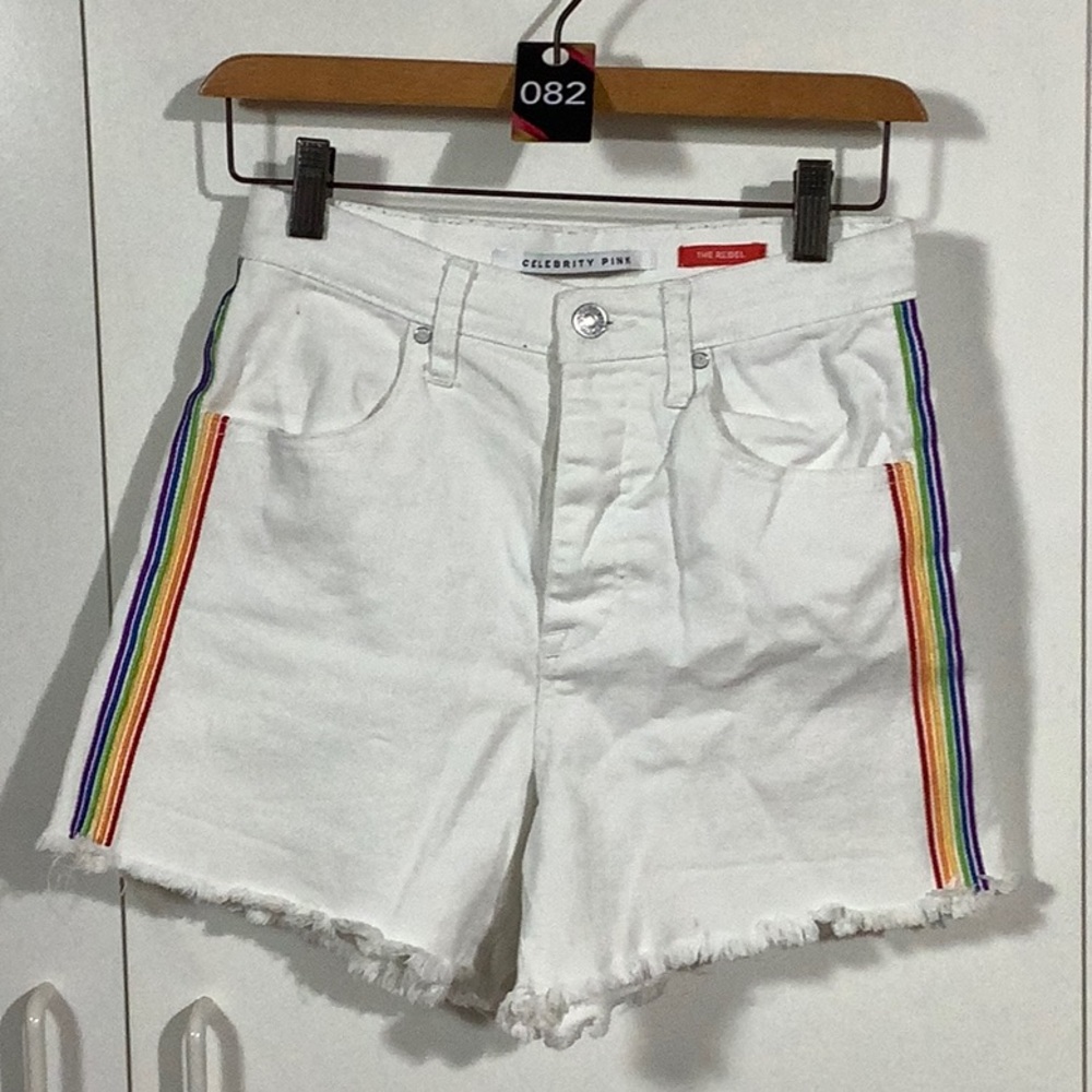 082 SHORTS by Celebrity Pink The Rebel